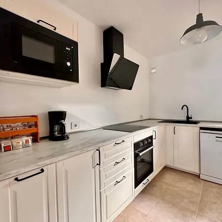 Queen Amanay - Terrazza, Confortevole, Tranquillo, Wi-fi, Ac Appartement