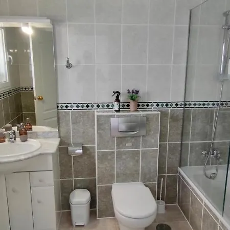 Apartament Queen Amanay - Terrazza, Confortevole, Tranquillo, Wi-fi, Ac *